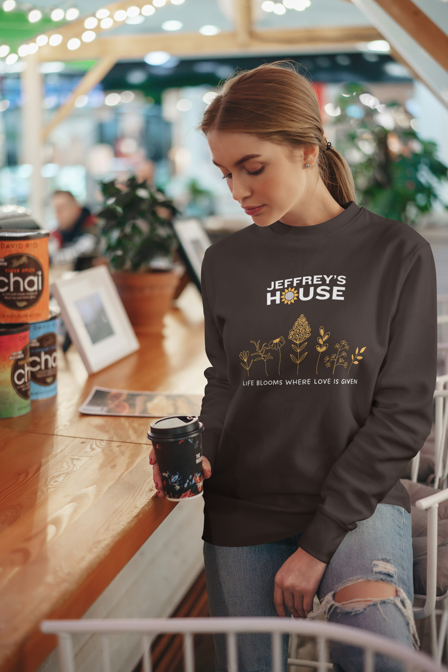 Jeffrey's House Floral Unisex Heavy Blend™ Crewneck Sweatshirt